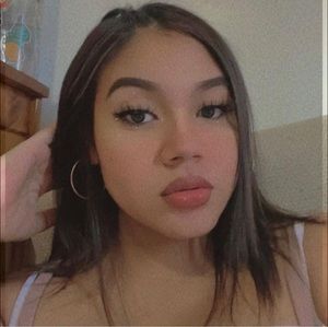 Meet your Posher, Sarahi